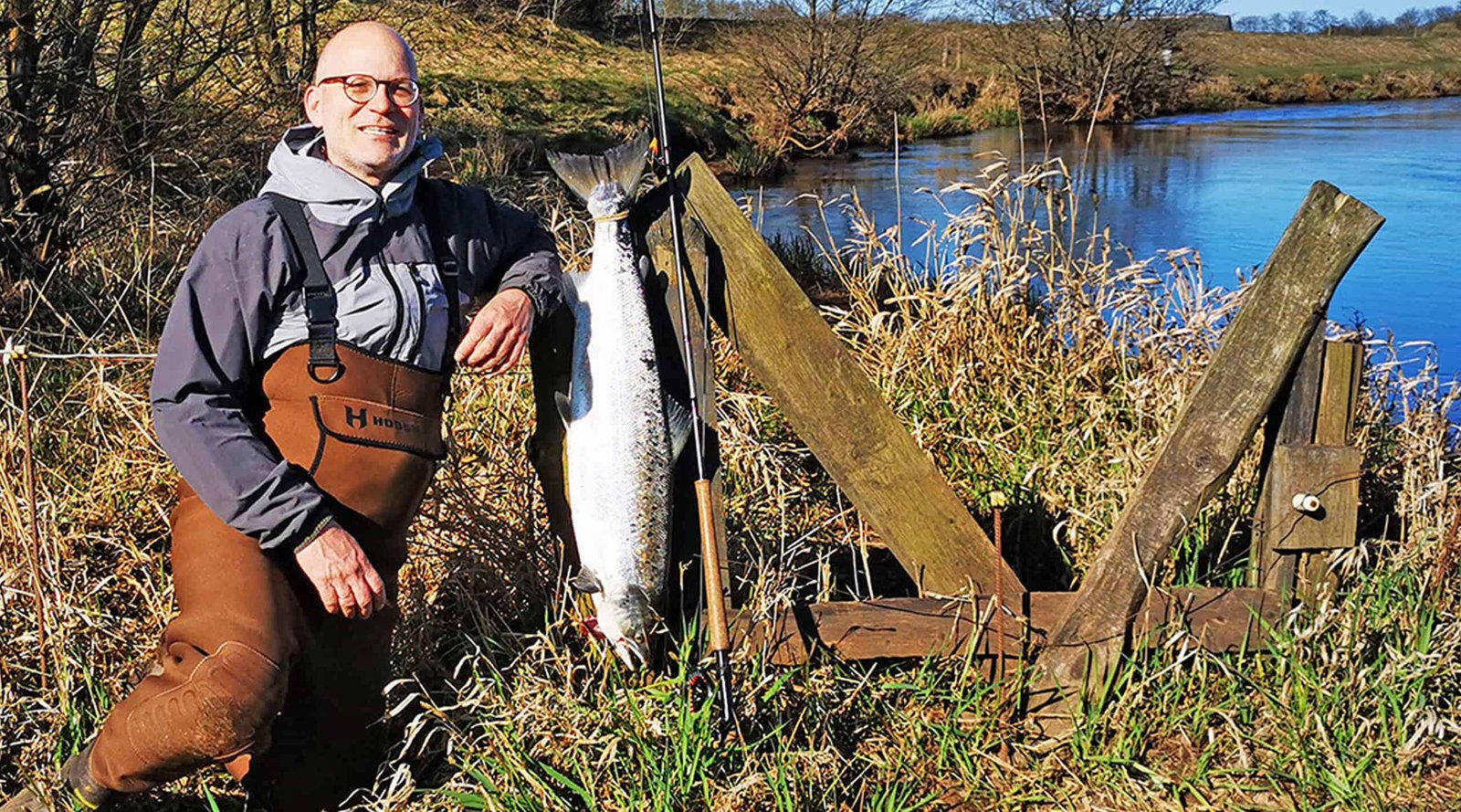 Fishingweeks in Canada Ireland Denmark Norway and Bosnia 42 scaled % - fishingweeks