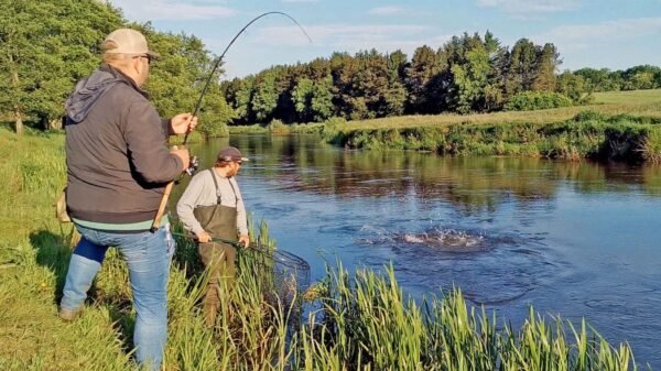 Niels lander laks scaled 2 % - fishingweeks