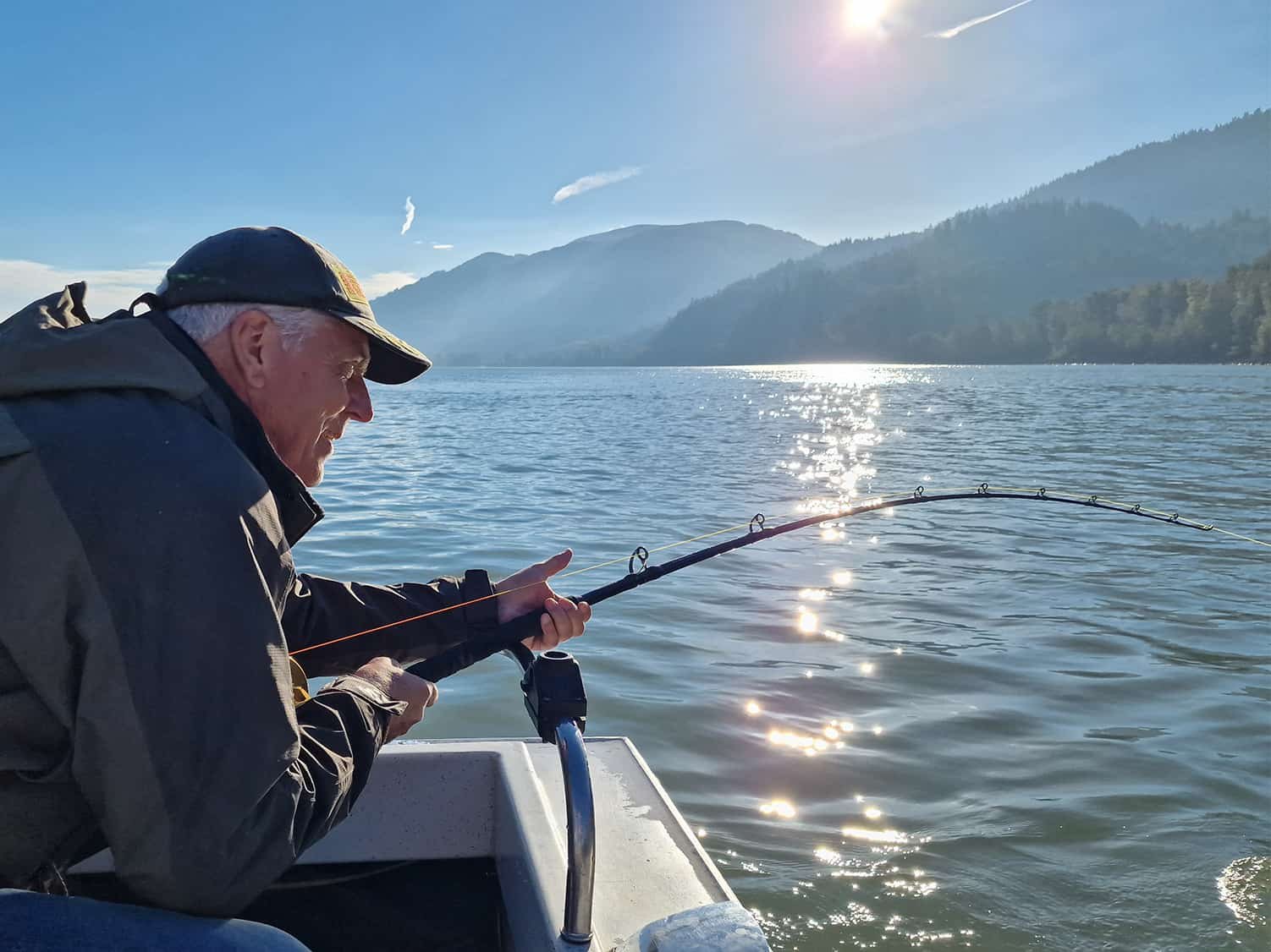 Fishing adventure to Chilliwack catching King Salmon silver salmon and sturgeon 21 % - fishingweeks