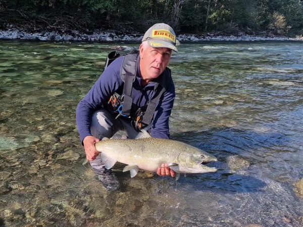 Fishing adventure to Chilliwack fishing King Salmon, silver salmon and sturgeon